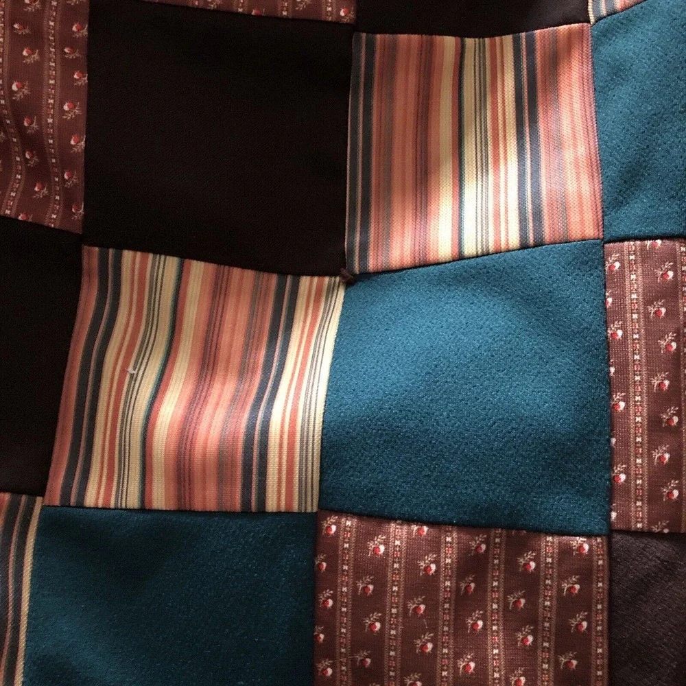 Vtg 78” Full Size Quilt Lodge with Patchwork Pattern Retro 70’s Blanket Colors‎